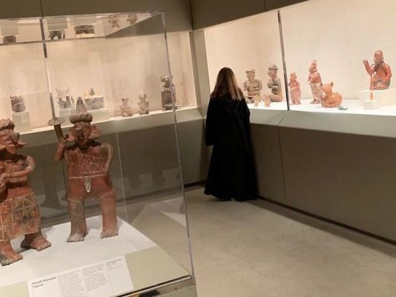 Griffins, Goblet & Gold: An Interactive Magical Arts Museum Tour