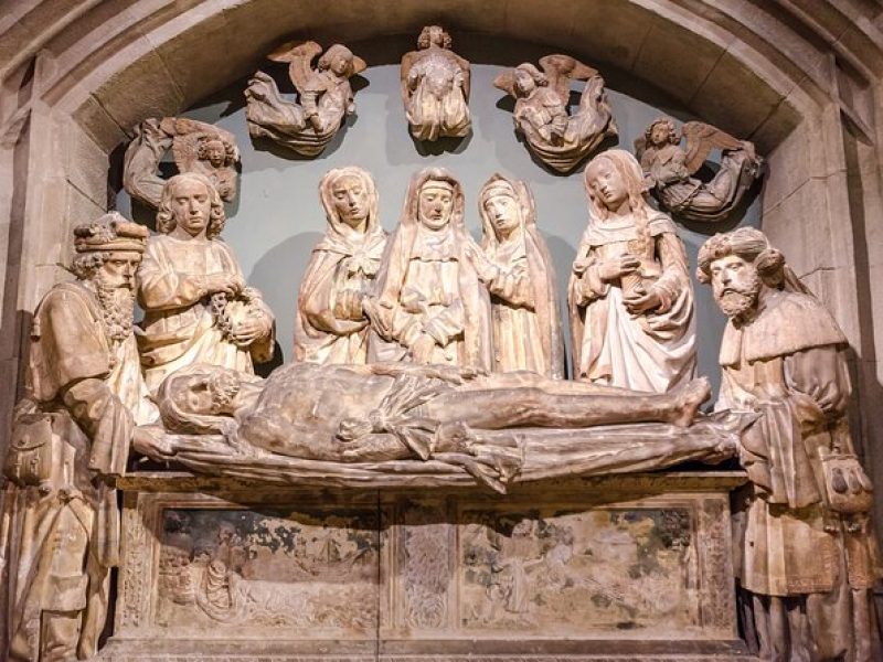 Skip the line Met Cloisters and Fifth Avenue Tour by Car