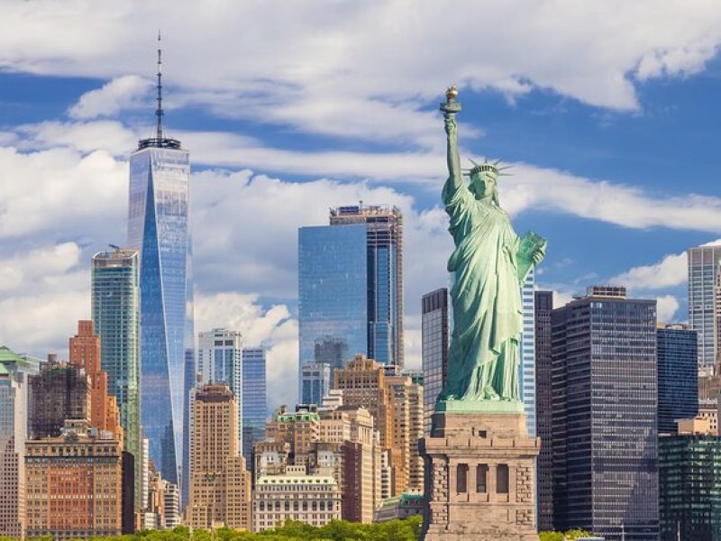 Easy Access Statue of Liberty and Brooklyn Bridge Discovery Tour