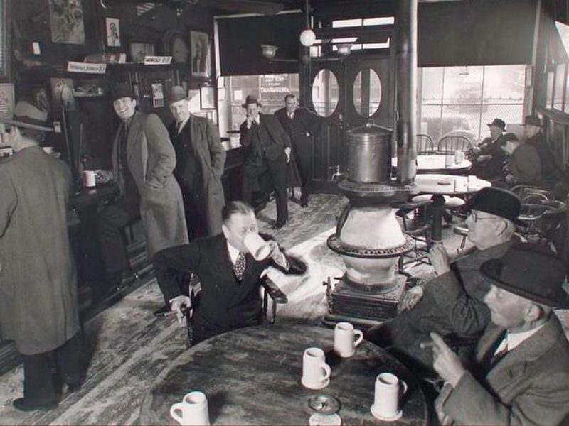 East Village Gangster Ghost Pub Crawl